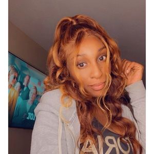 Meet your Posher, Lachae